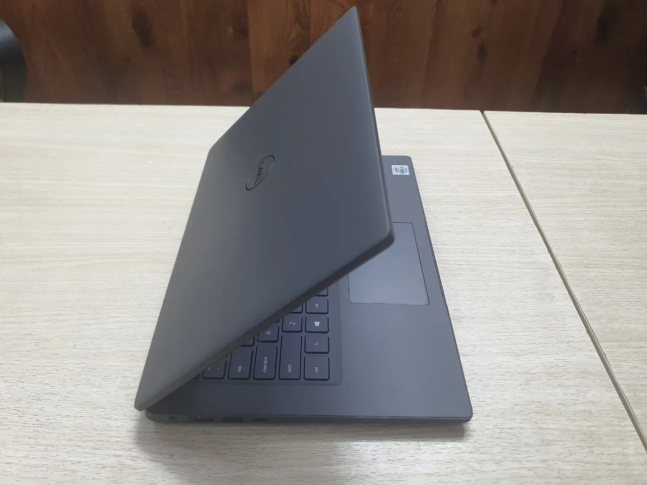 3140 Dell Latitude giá tốt tại Bình Dương