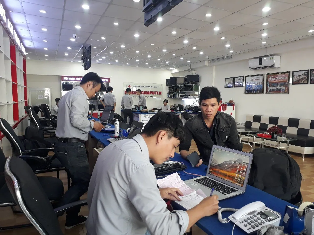Sửa chữa lỗi không tắt được máy tính tại Bình Dương Computer