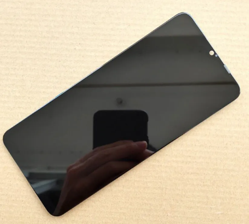 hinh kinh realme c3i