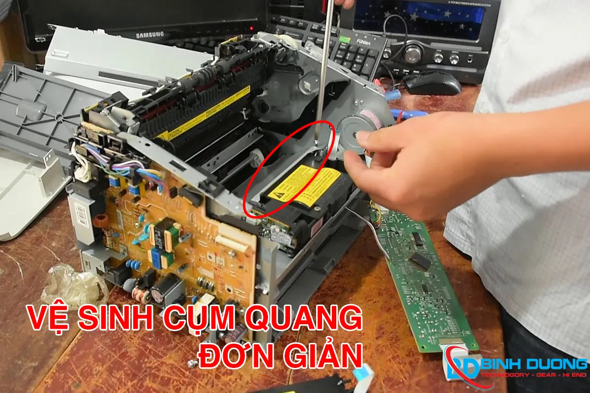 Vệ sinh cụm quang giúp máy in tránh lỗi in mờ tại Bình Dương